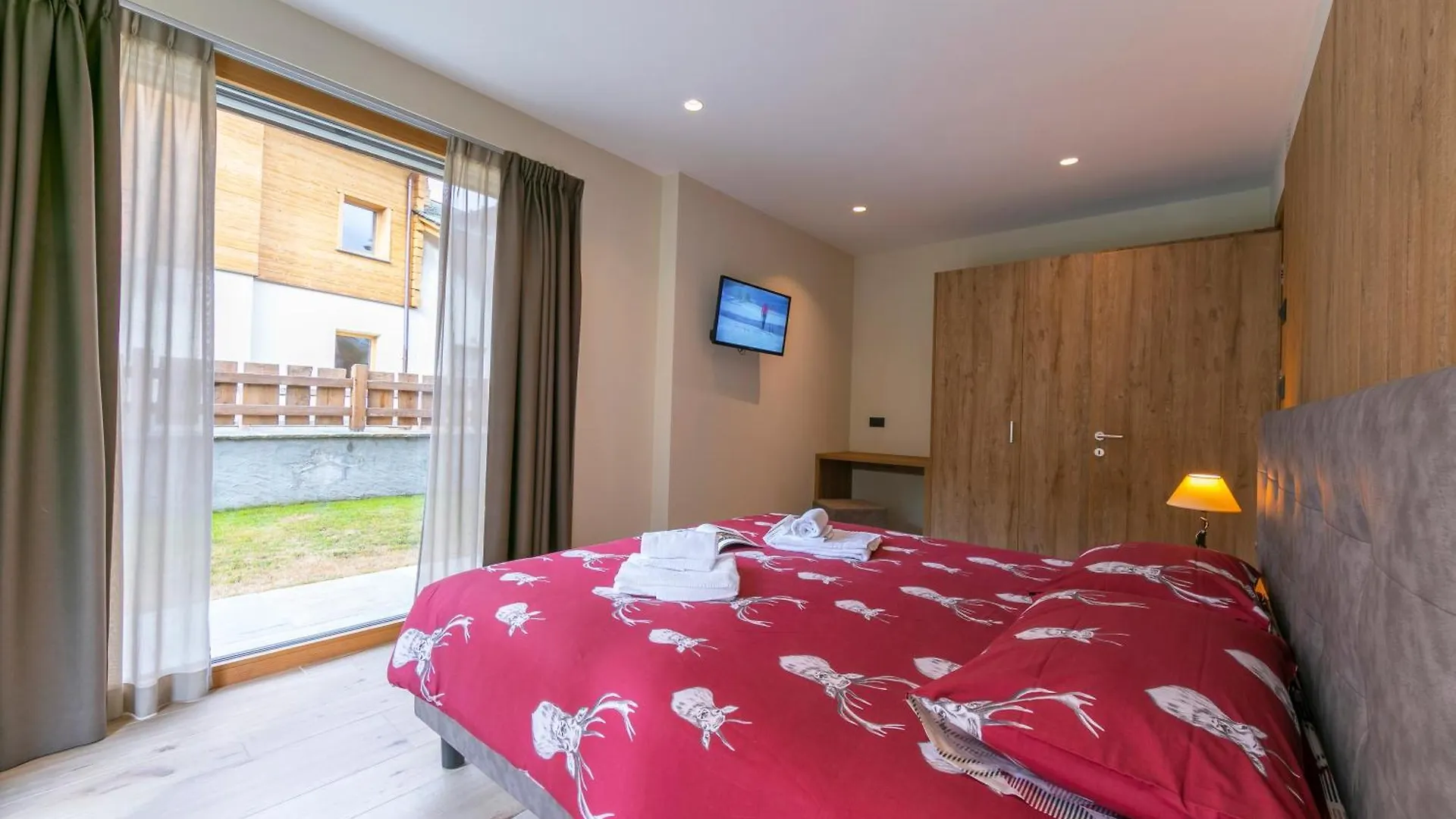 Apartment Casa Giardino Ski In - Ski Out 100M - Happy Rentals Livigno